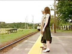 Японці люблять від залізничного вокзалу.. f70