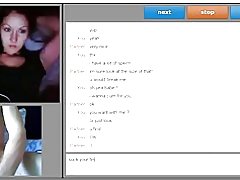 Мила леді суки смоктати хуй і глибоко смоктати її пальцем